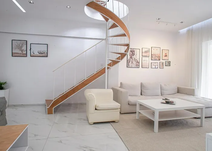 Luxury Apt 115M2